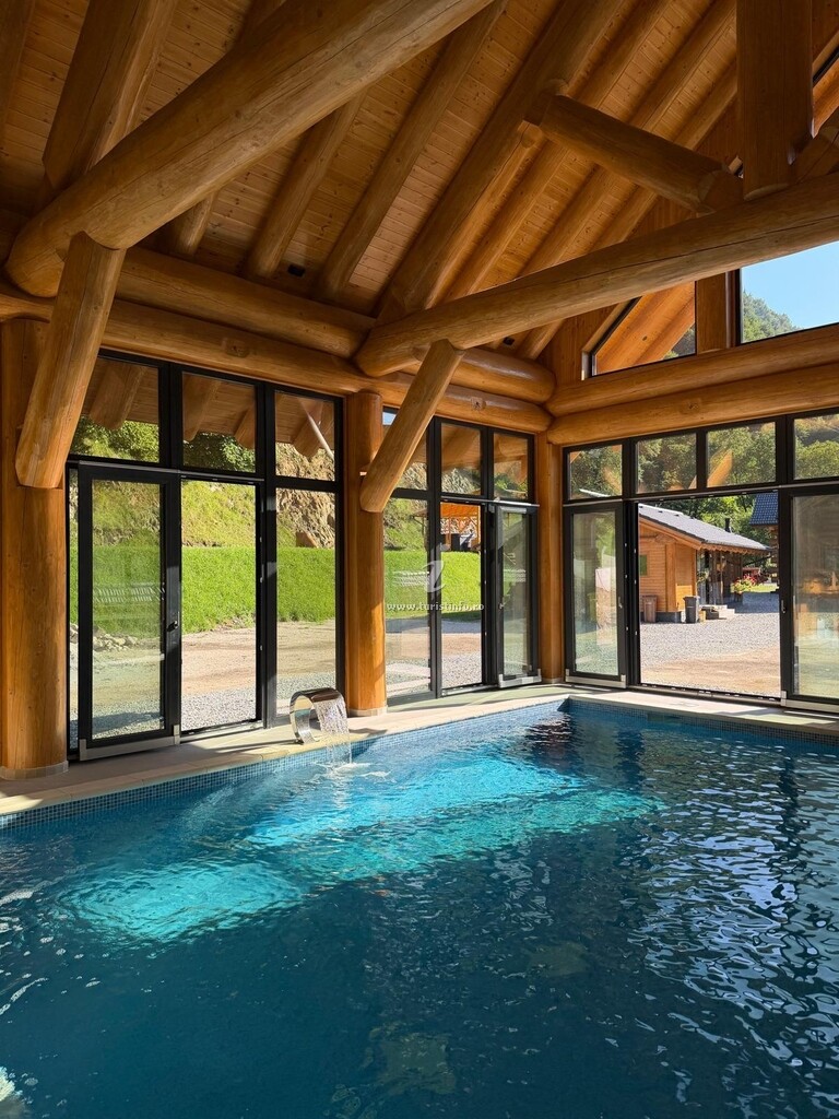 Cabana Chalet