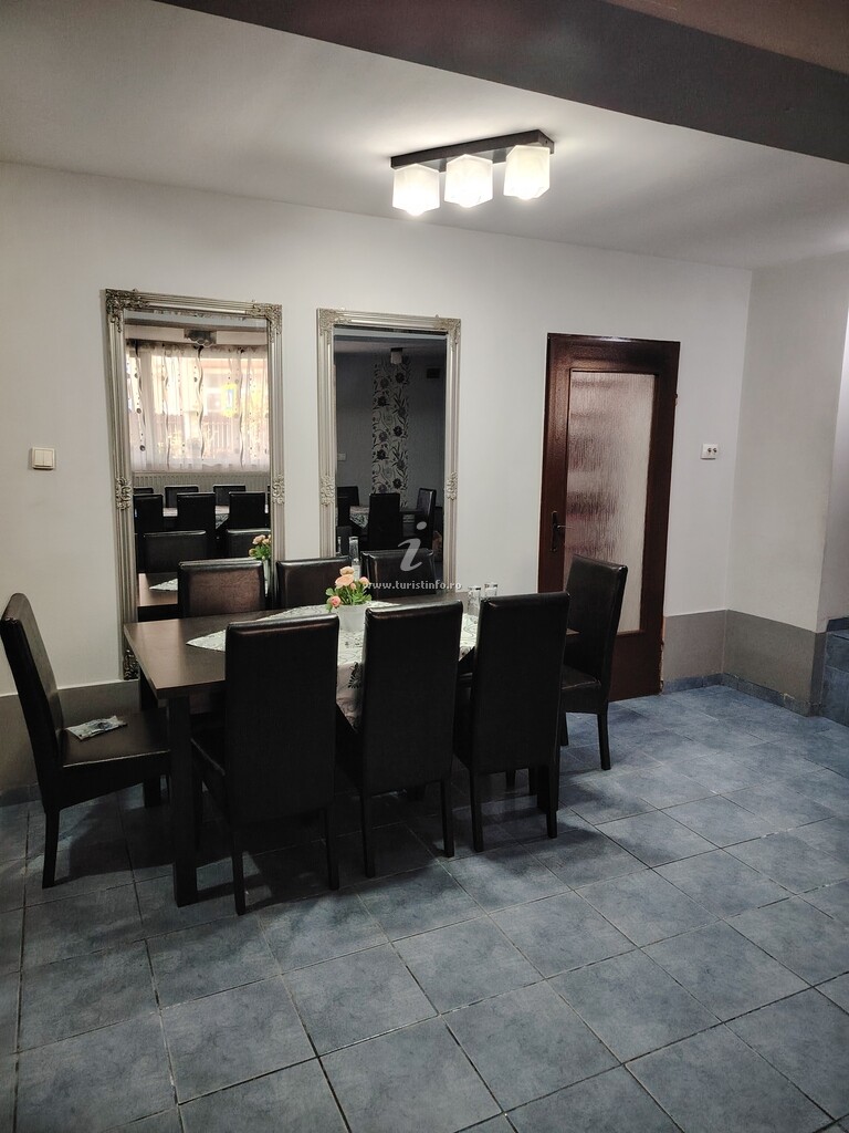Camere de închiriat Casa Mari