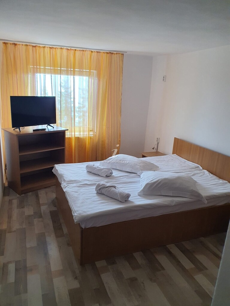 Cabana Alpin