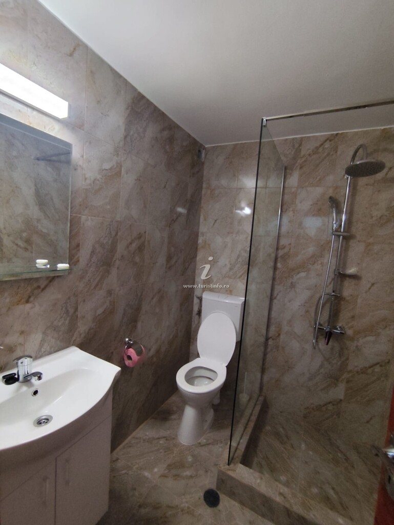 Cabana Alpin