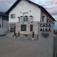 Casa Alba Săndulești