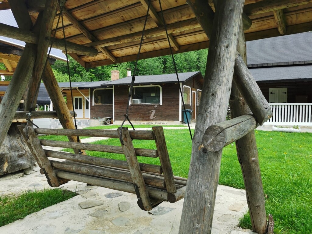 Cabana La Mitică