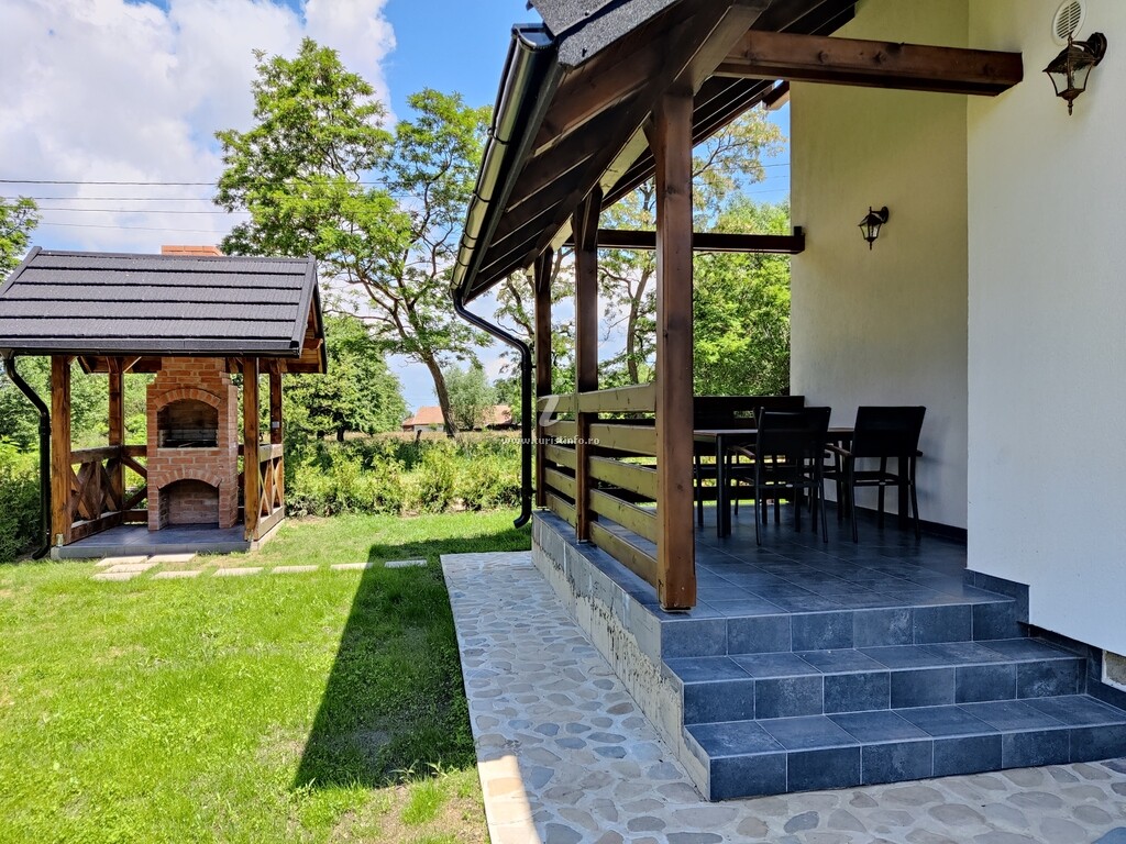 Cabana Ara Chalet