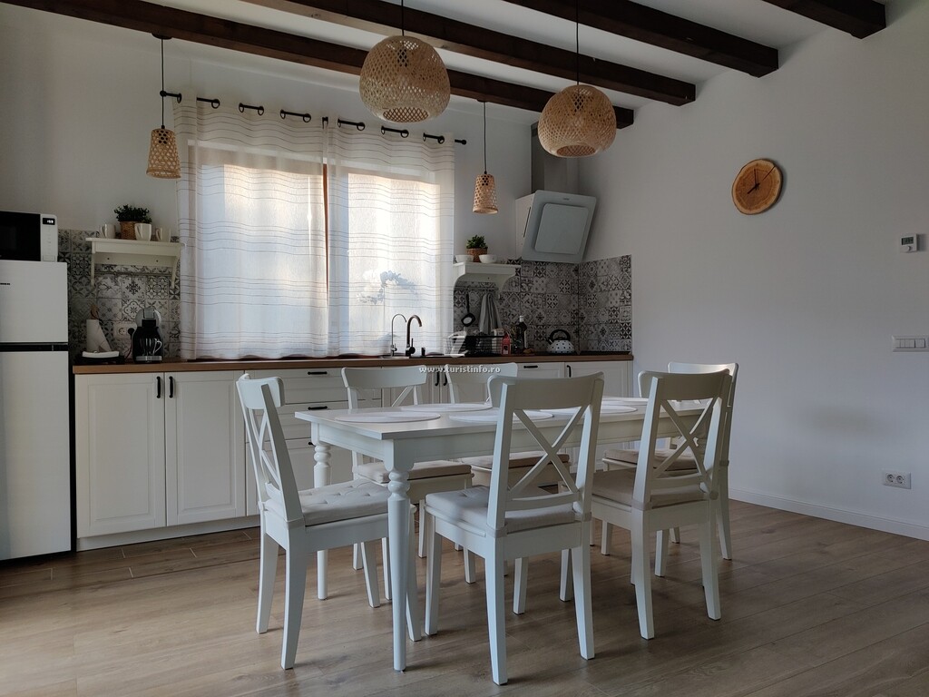 Cabana Ara Chalet