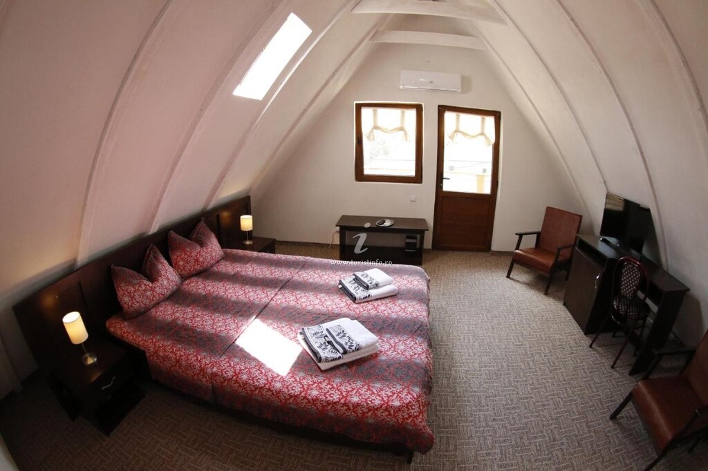 Pensiunea Nera House