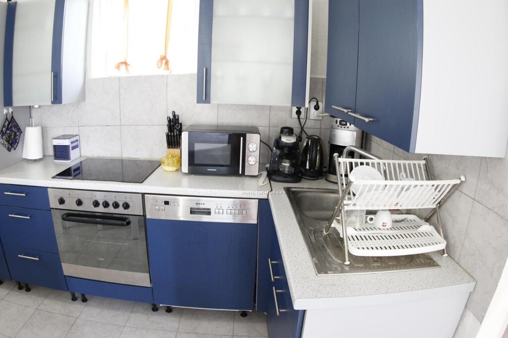 Pensiunea Nera House