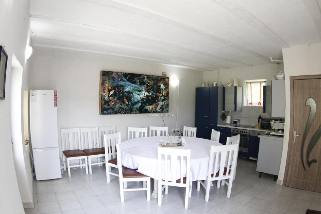 Pensiunea Nera House
