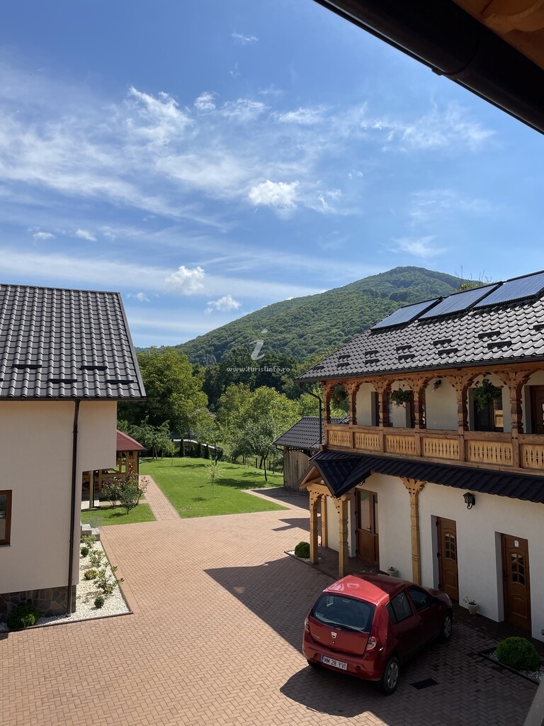 Pensiunea Valea Muntelui
