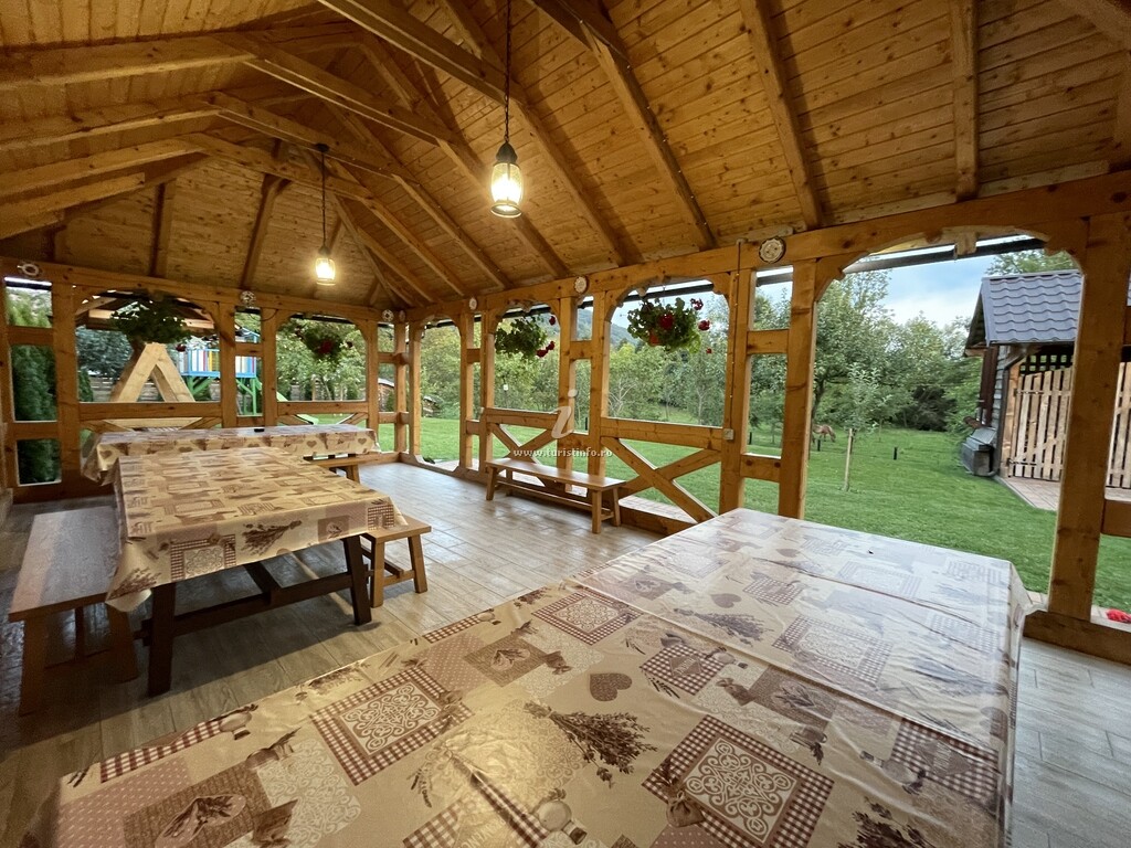 Pensiunea Valea Muntelui