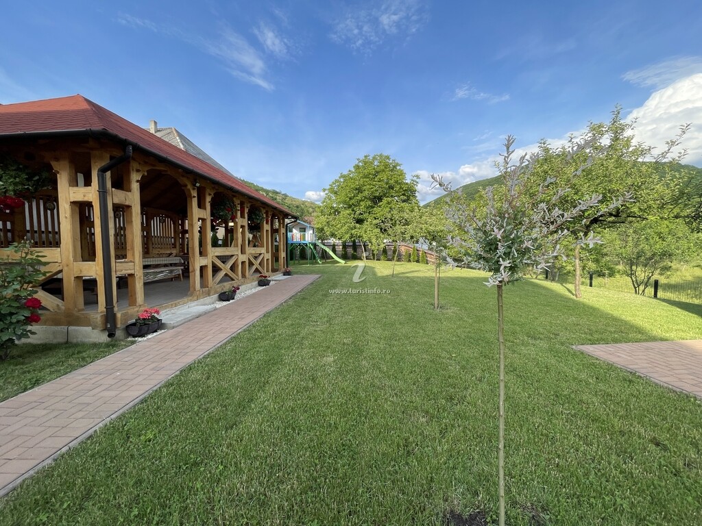 Pensiunea Valea Muntelui