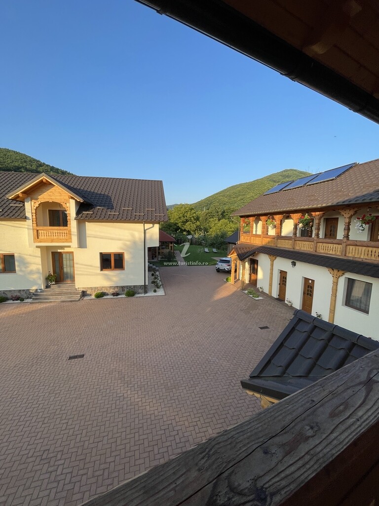 Pensiunea Valea Muntelui