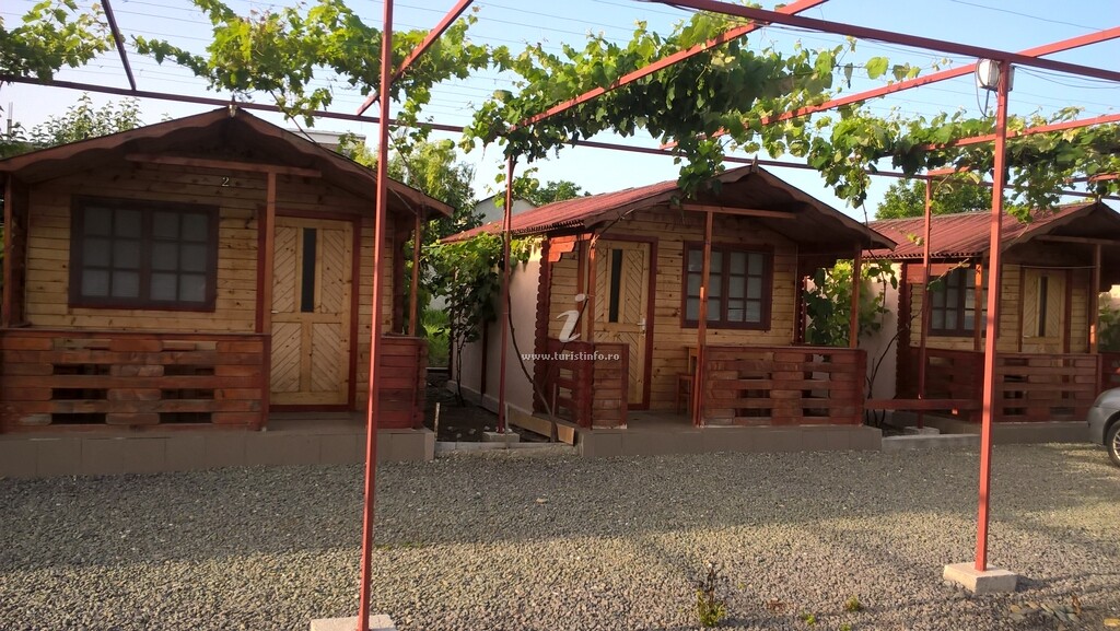 Căsuțe tip camping Azur