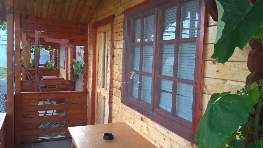 Căsuțe tip camping Azur