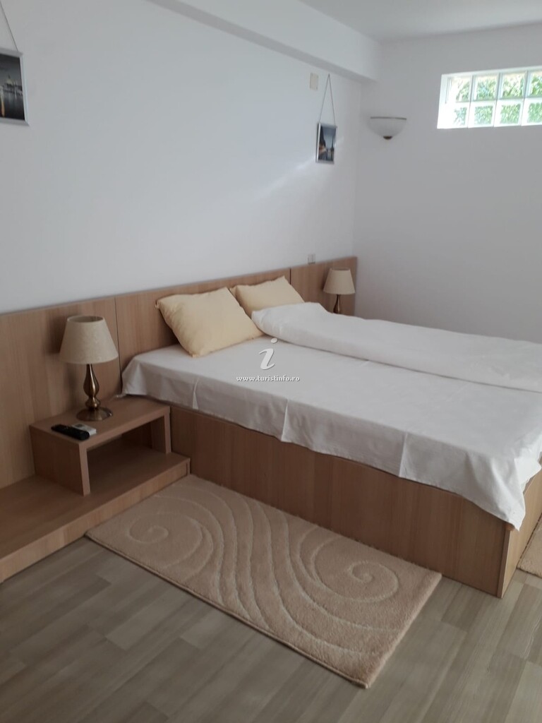 Camere de închiriat Tetis