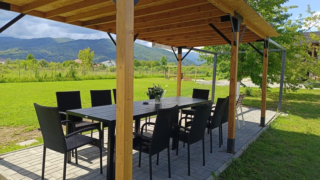 Glamping Sungarden Domes