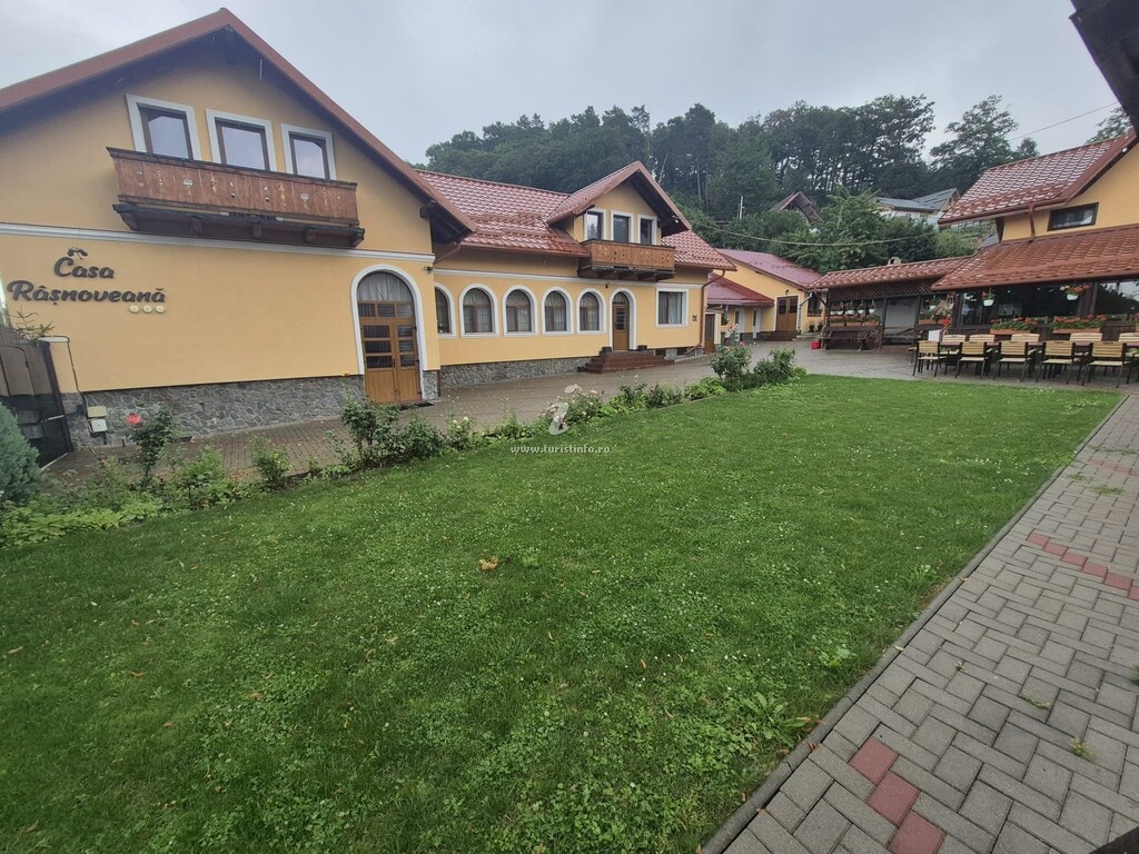 Pensiunea Casa Râșnoveană