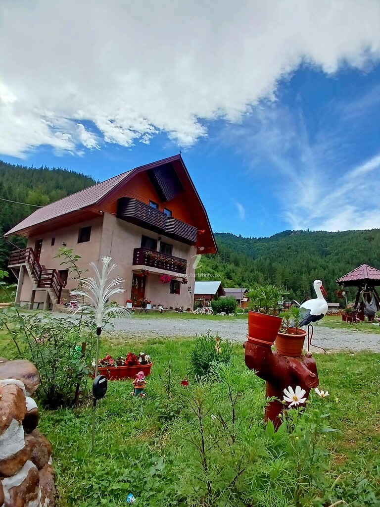Cabana Izbucul Dobreștilor