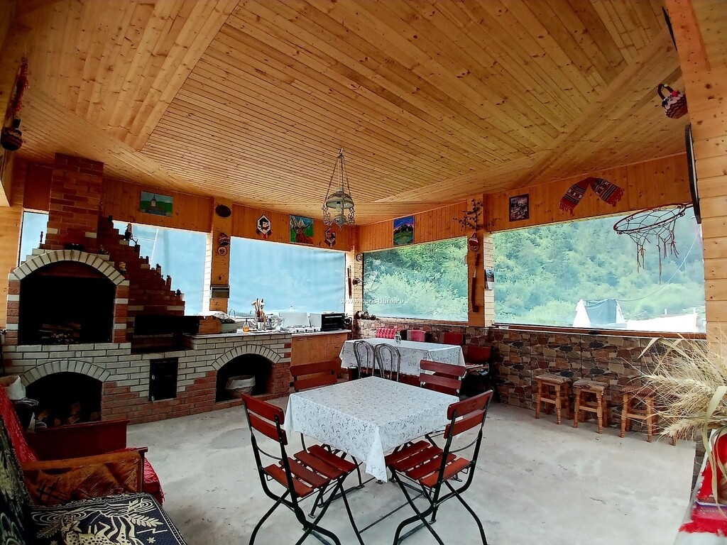 Cabana Izbucul Dobreștilor