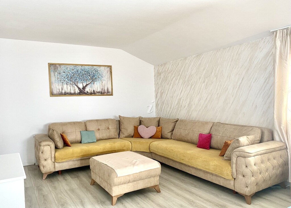Apartament Suveranii