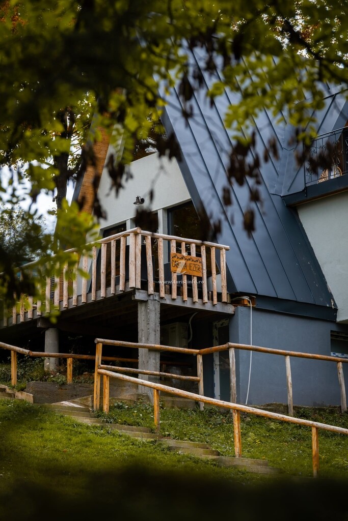 Cabana Împărăția Mlăcilor