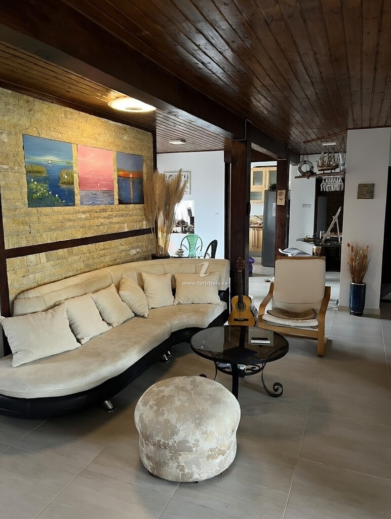 La Maison Kosta