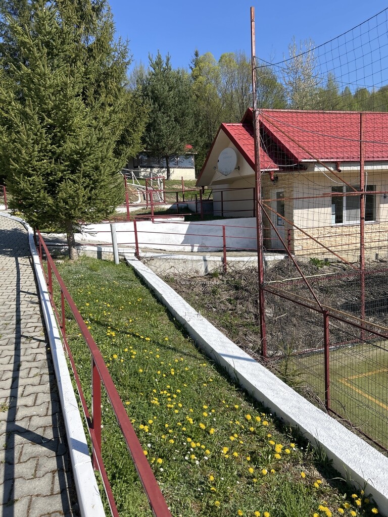 Pensiunea Flora - B