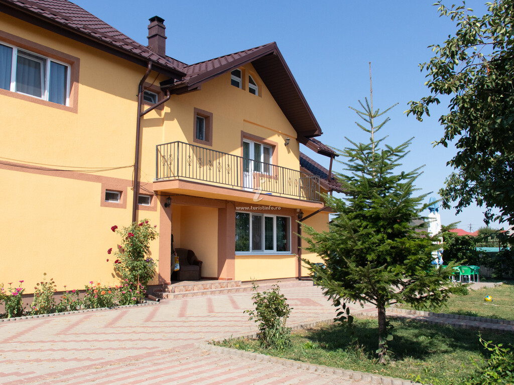 Camere de închiriat Casa Metu