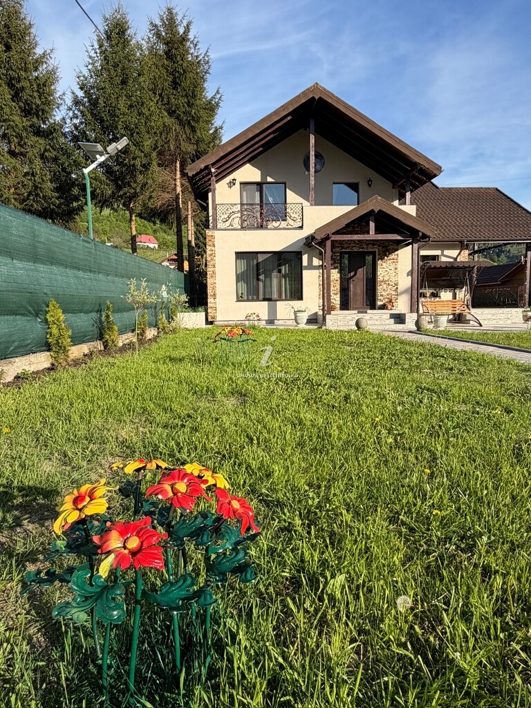 Casa Luna
