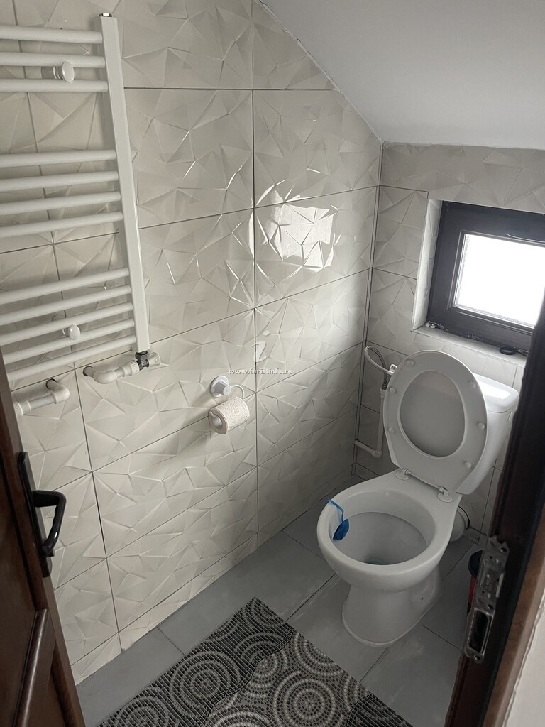 Casa de vacanță Briza Craiului
