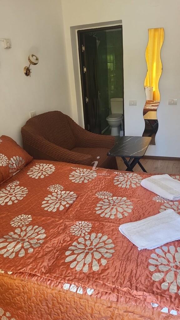 Camere de închiriat Denisa
