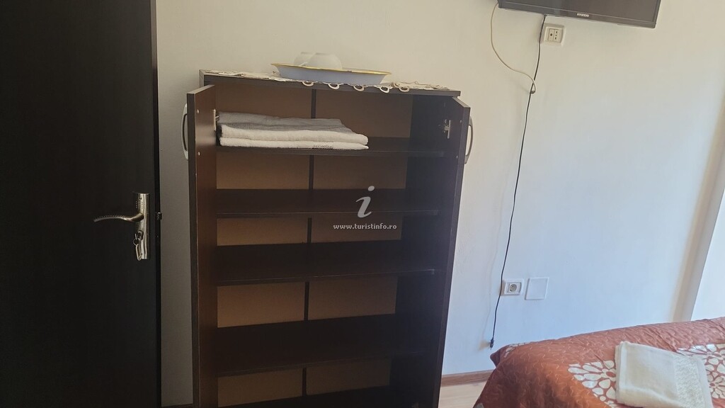 Camere de închiriat Denisa