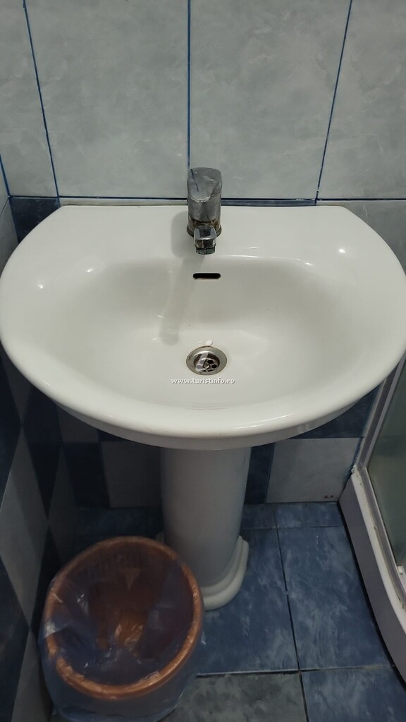 Camere de închiriat Denisa