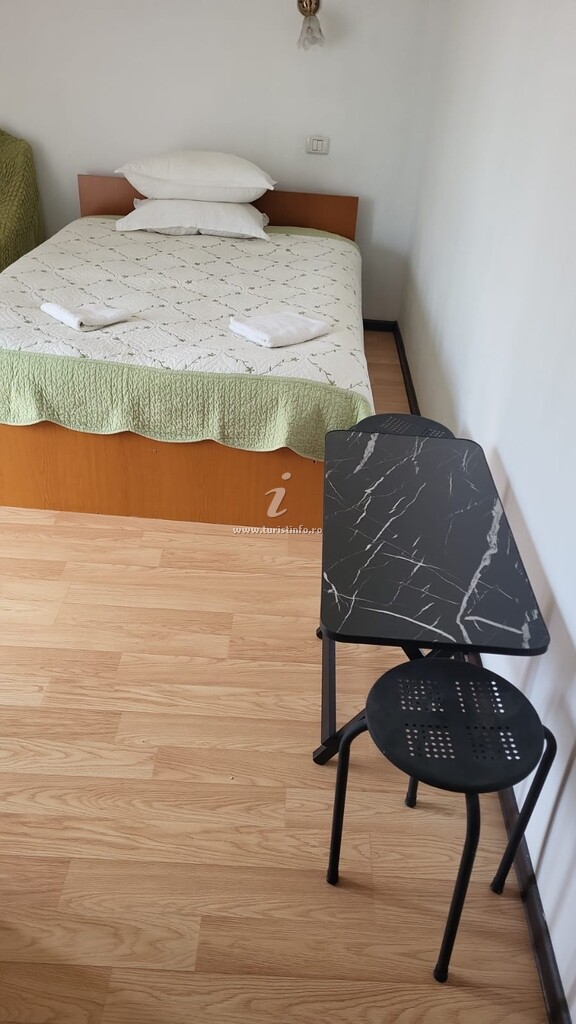 Camere de închiriat Denisa
