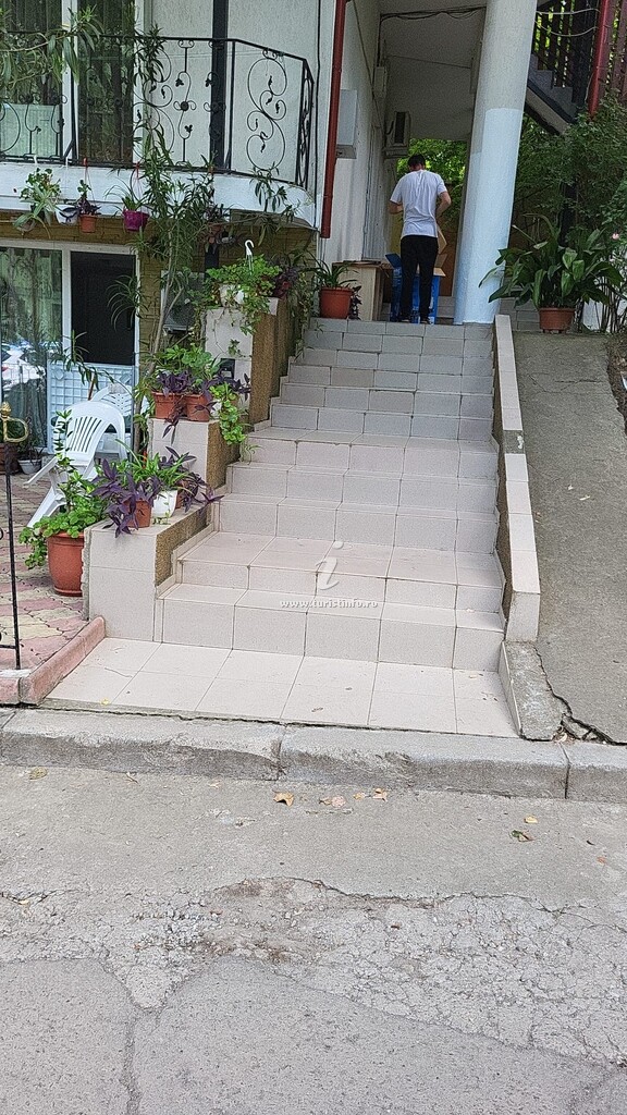 Camere de închiriat Denisa