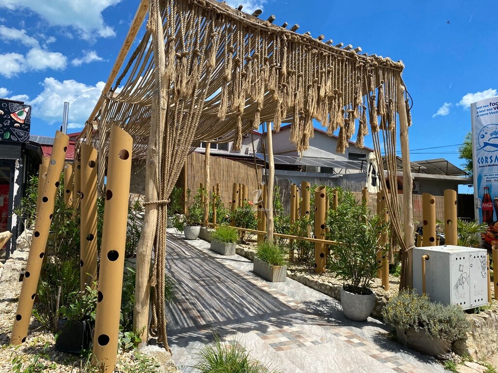 Nisip și Stele