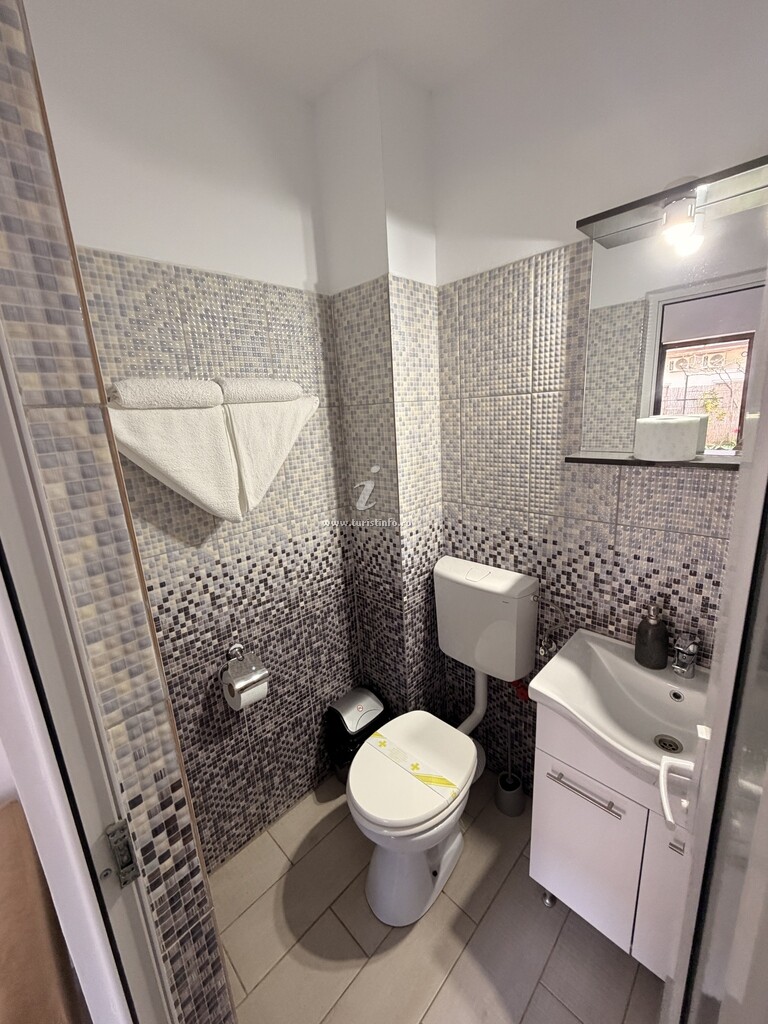 Camere de închiriat AndraȘtef