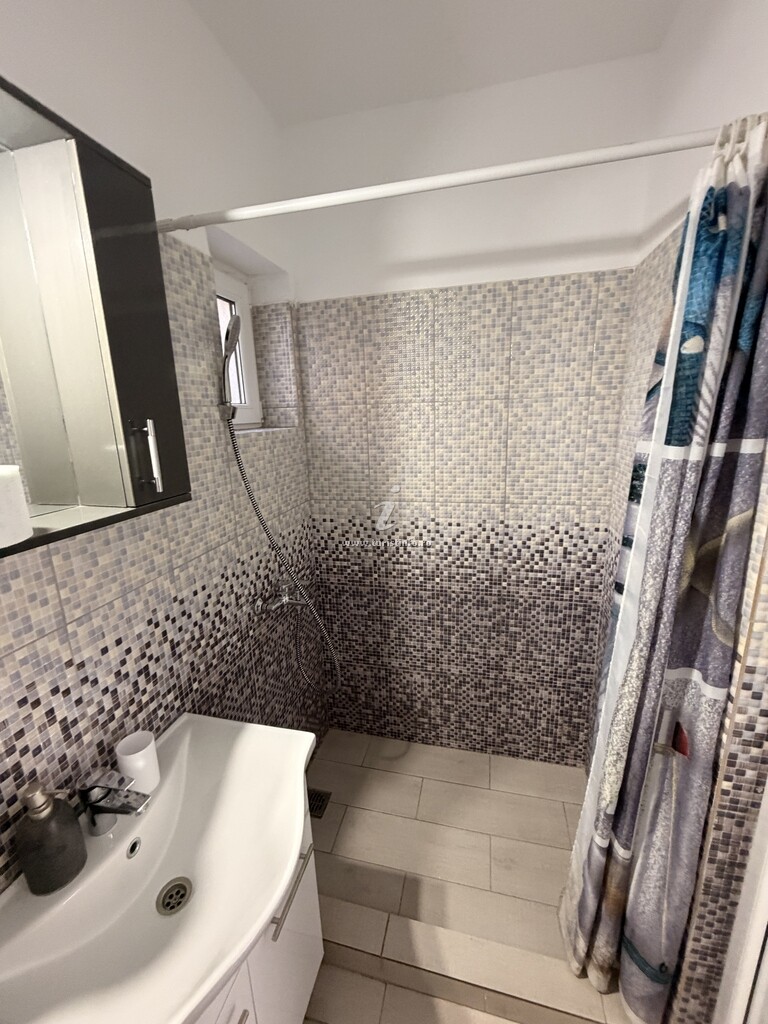 Camere de închiriat AndraȘtef