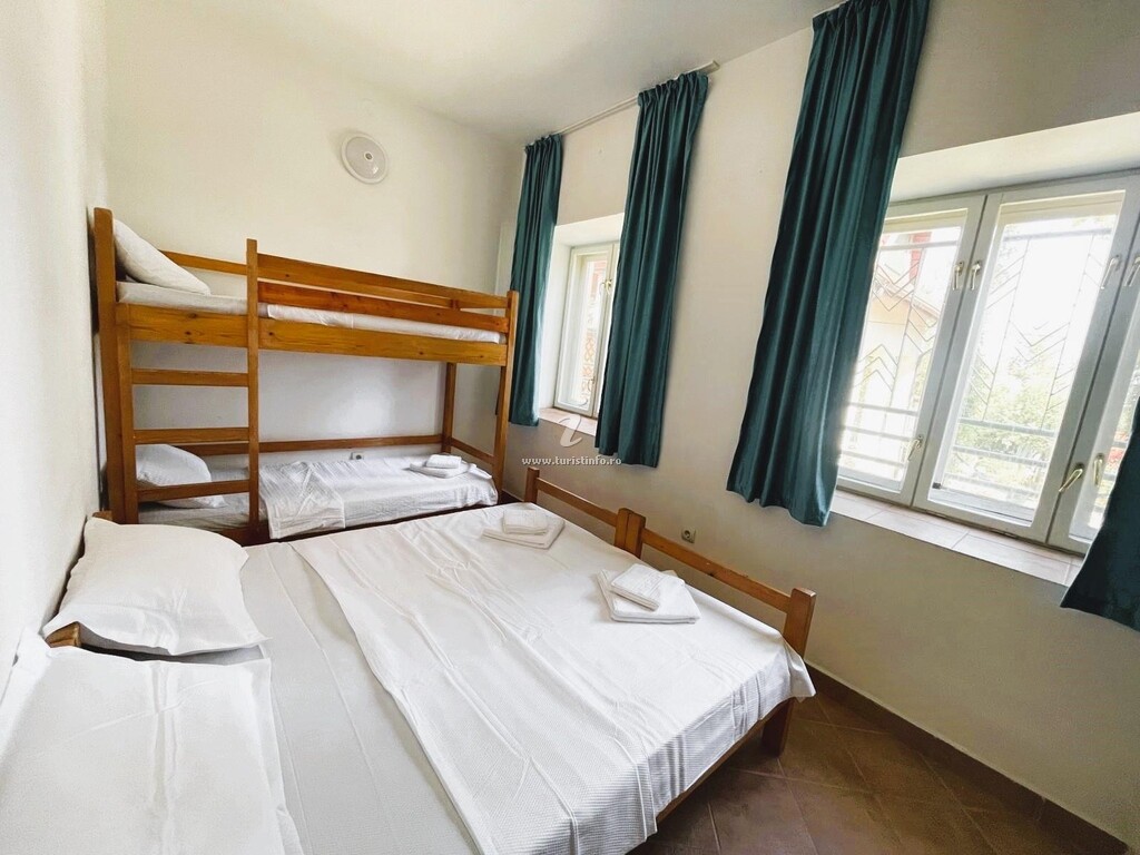 Hostel Oaki Lake