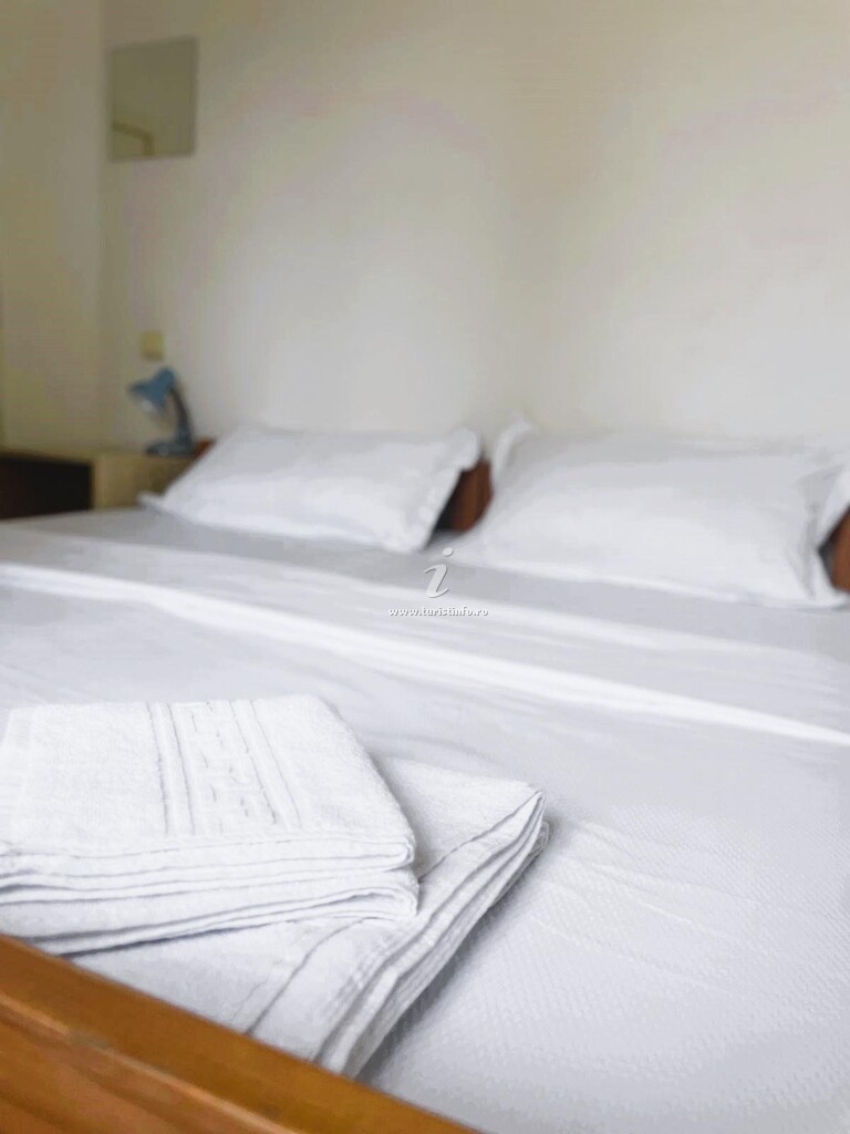 Hostel Oaki Lake