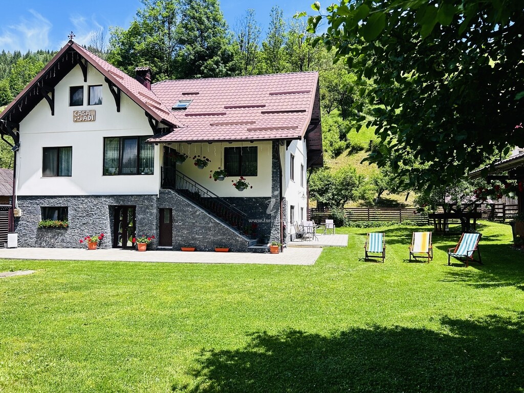 Casa Adi