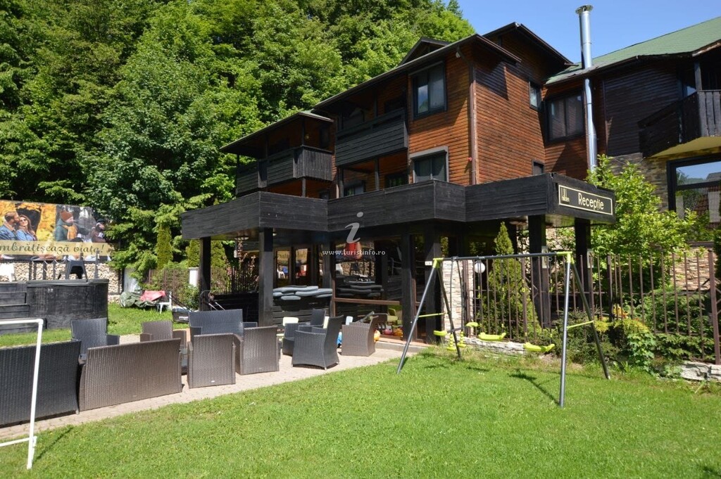 Pensiunea Hillden Lodge & Restaurant