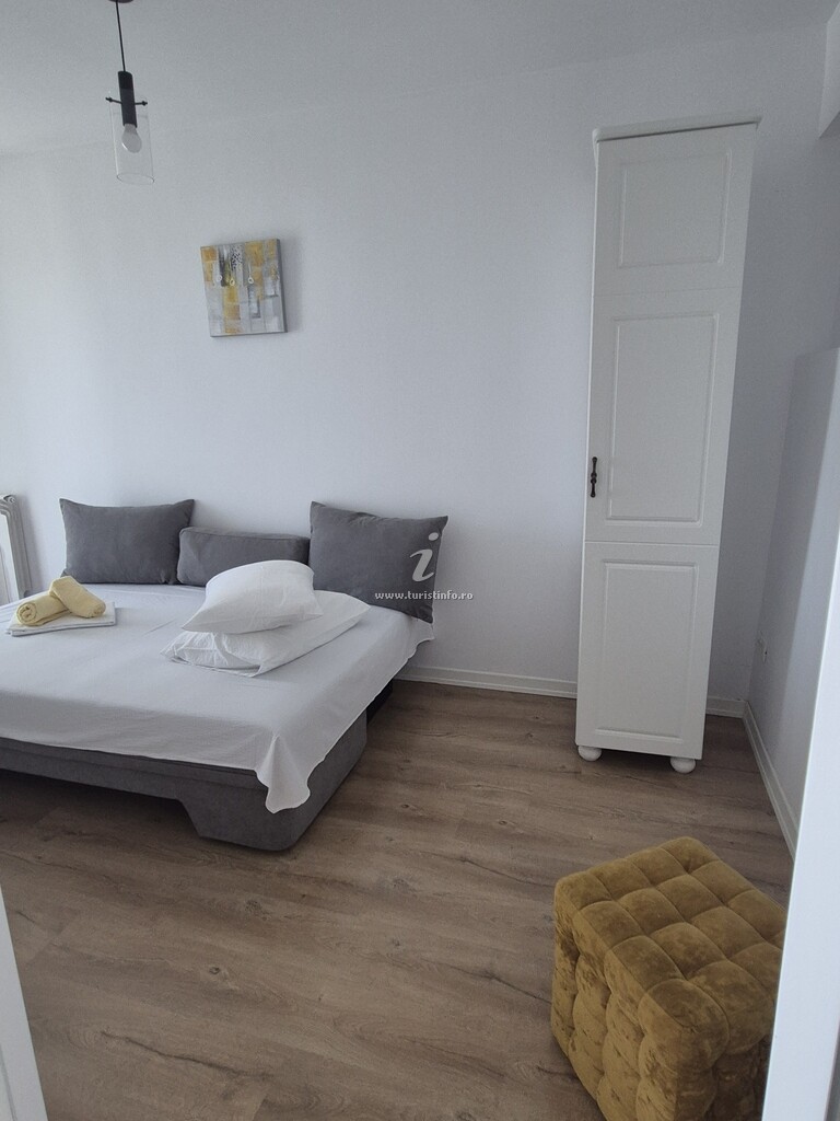 Apartamente Vista Lago E Mare