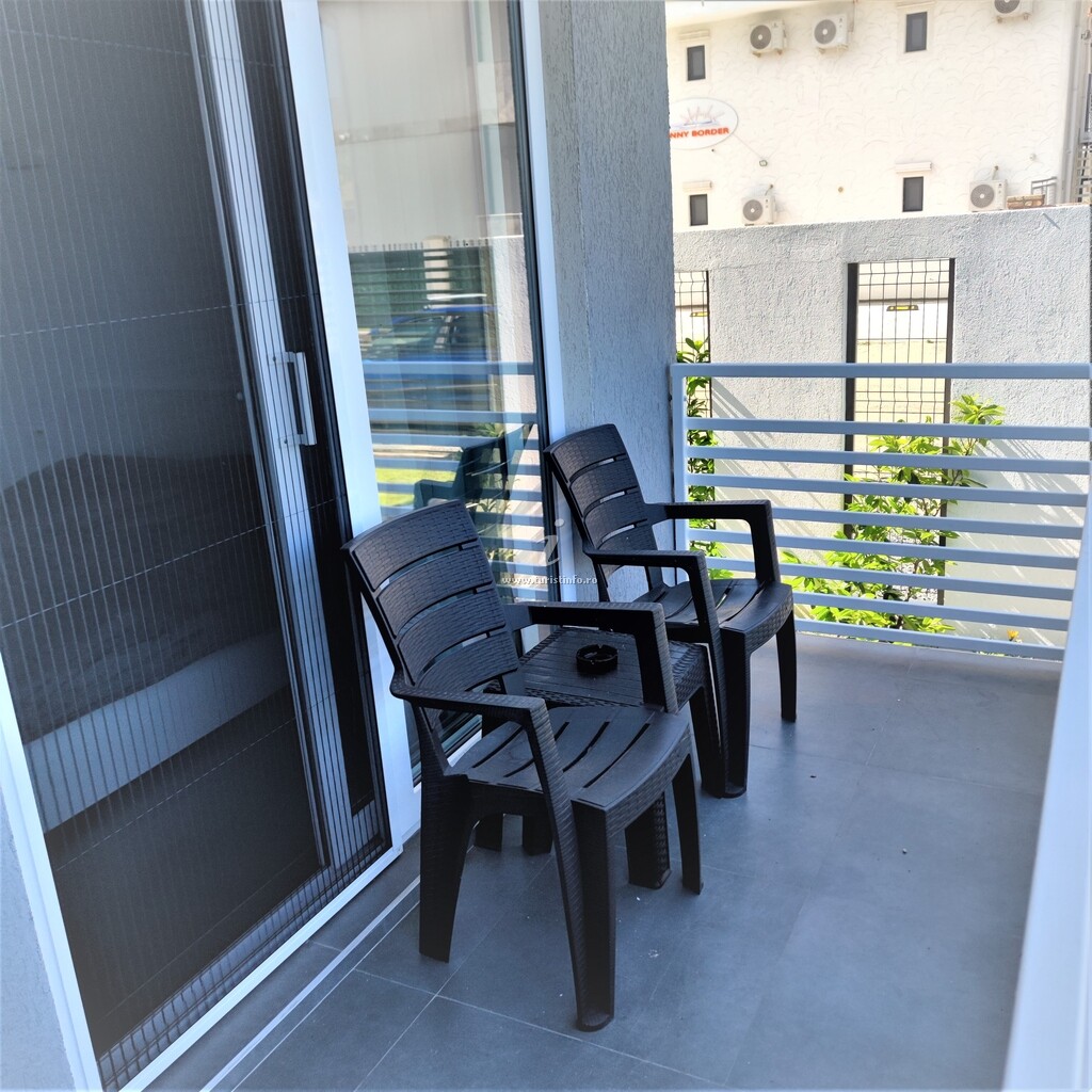 Camere de închiriat Atenin