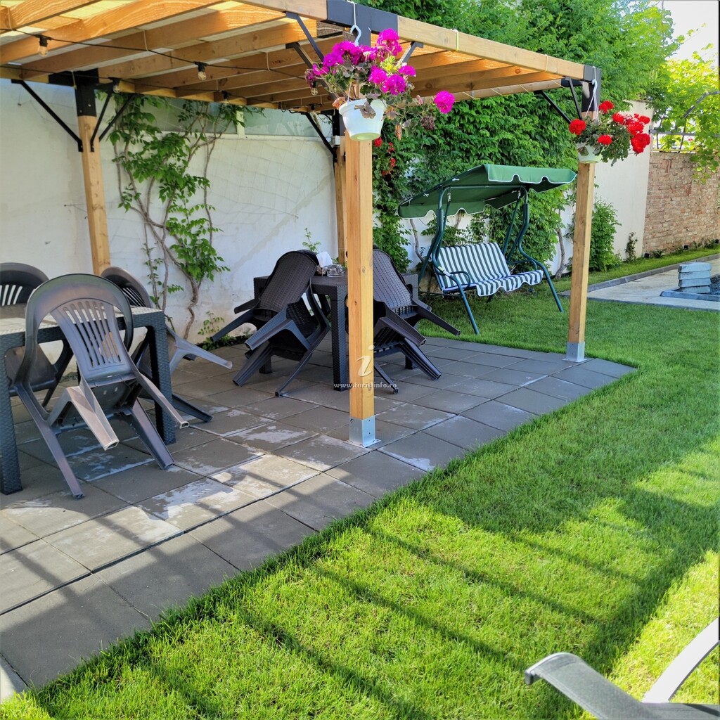 Camere de închiriat Atenin