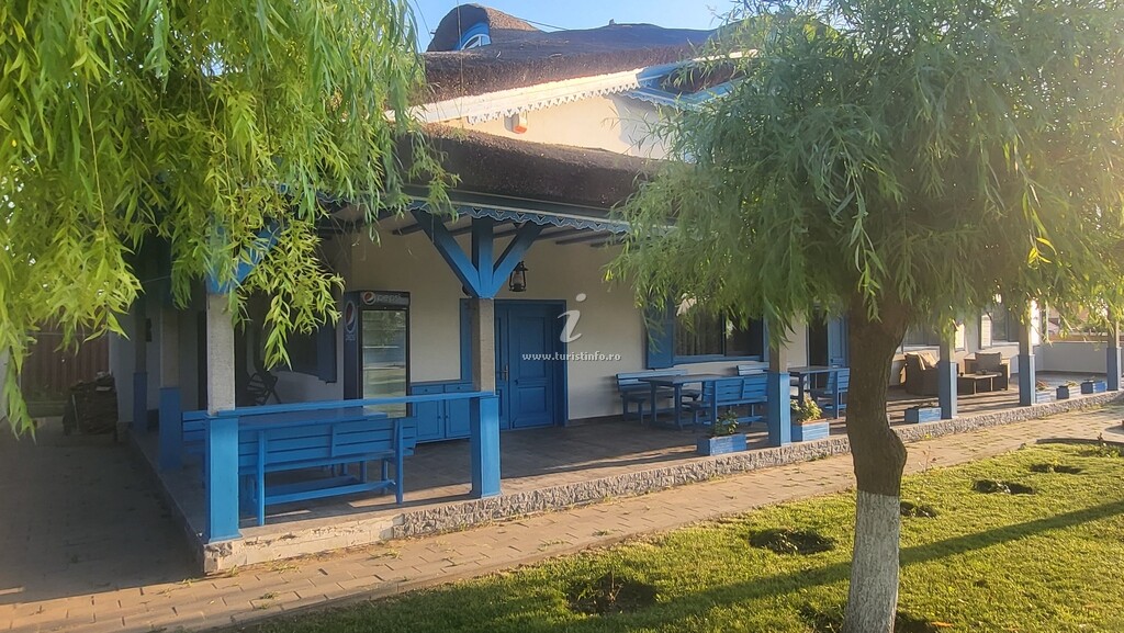 Pensiunea Nufărul Galben
