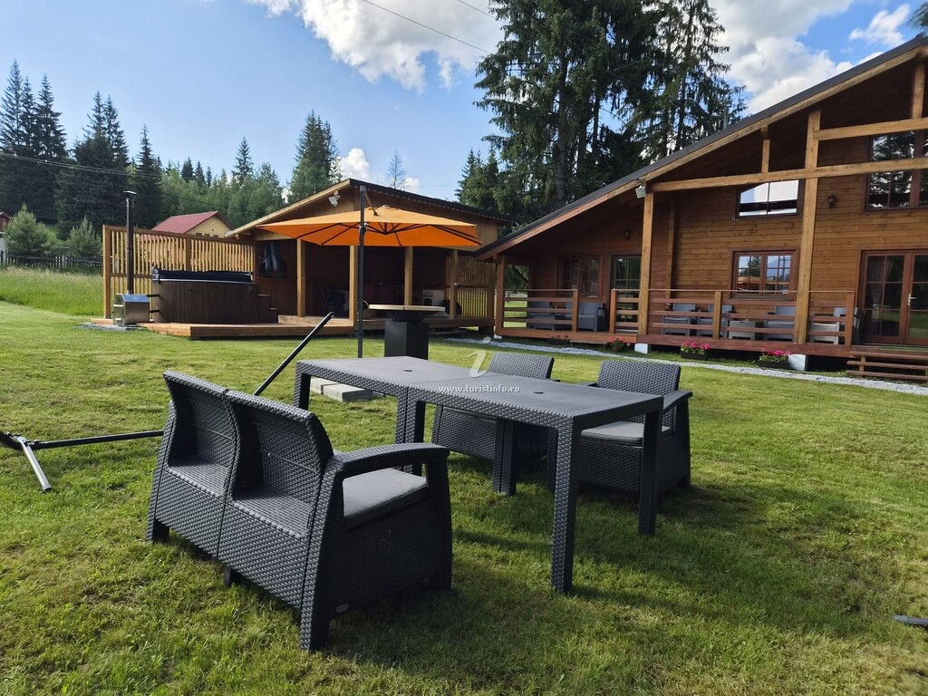 Camere de închiriat Casa cu Cerdac