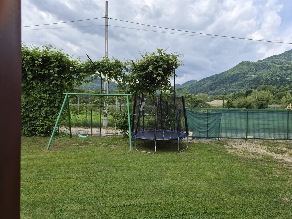 Pensiunea Casa Deea