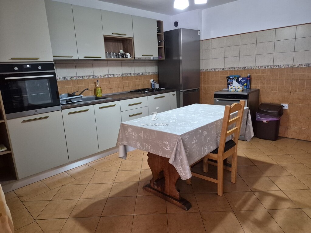 Pensiunea Casa Deea