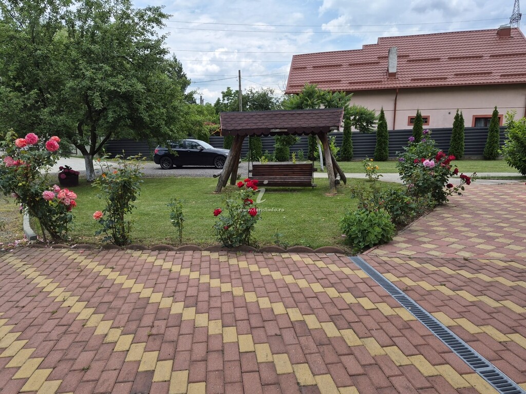 Pensiunea Casa Deea