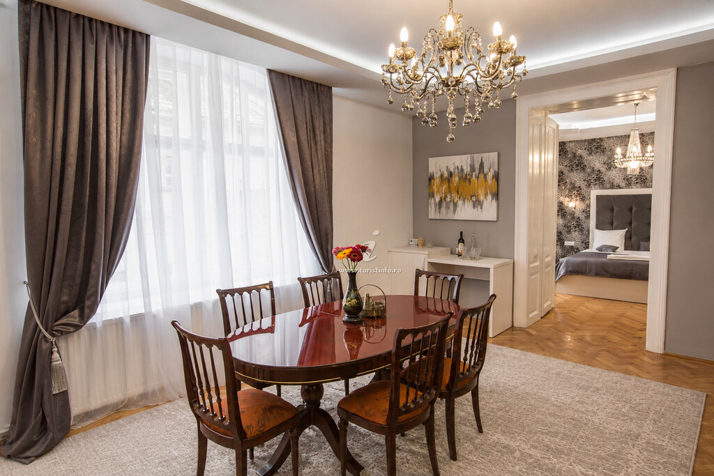 Weidner Apartment